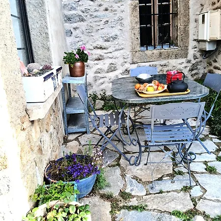 Le Presbytere Eyne